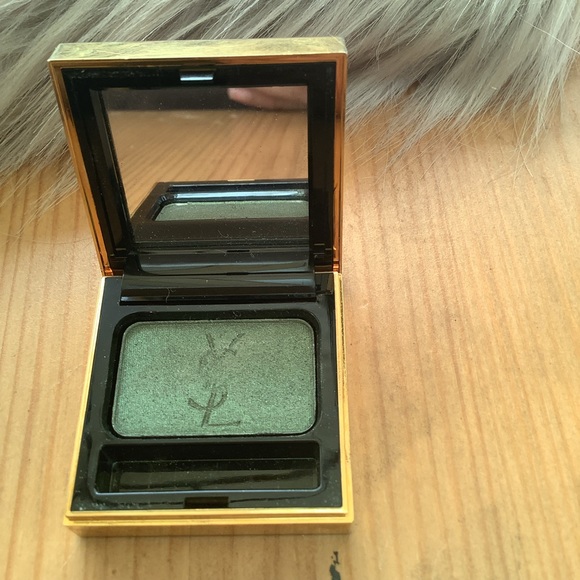YSL COSMETICS BUNDLED - Picture 3 of 9